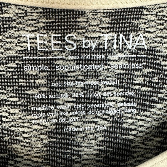 Tees by Tina Sorbtek Snake 3/4 Sleeve Top - Picture 5 of 7